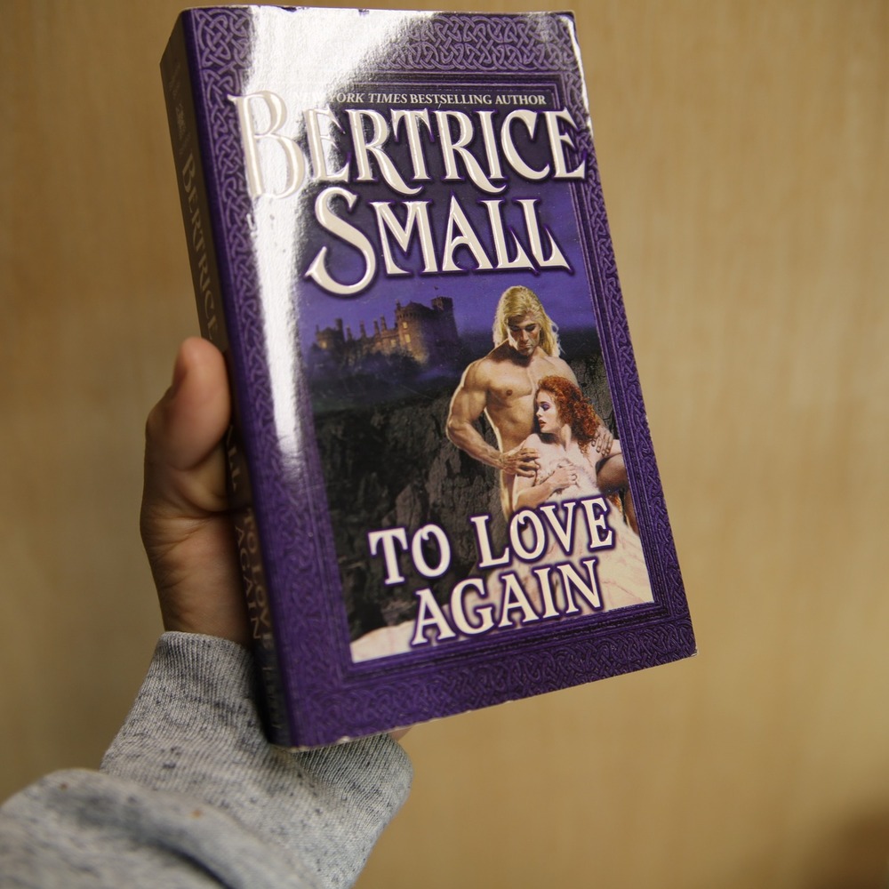 Bertrice Small To Love Again Historical Romance Paperback Book ISBN 0449002969